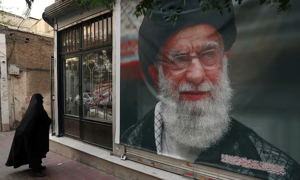 Senior Chinese lawmaker to attend Khamenei's funeral