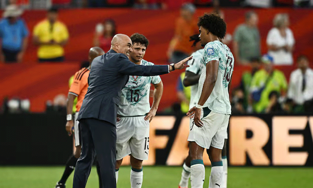Portugal manager Martinez praises referee after World Cup win over Croatia Portugal manager Martinez praises referee after World Cup win over Croatia
