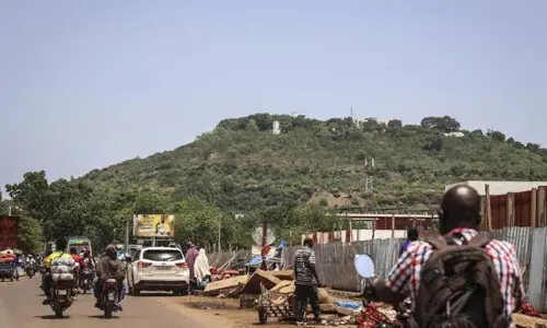 Mali hit by new wave of coordinated rebel attacks