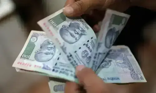 Indian corporates leap into arbitrage plays, reviving pain point for rupee