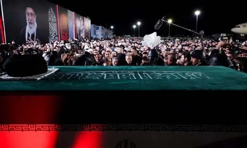 Coffin of Khamenei arrives in Iraq's Najaf