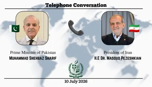 PM Shehbaz urges restraint, reaffirms Pakistan's peace role in call with Iran's president