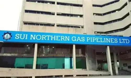 حکومت نے ایس این جی پی ایل کے 50 ارب روپے کے قرض پر خودمختار گارنٹی جون 2027 تک بڑھا دی