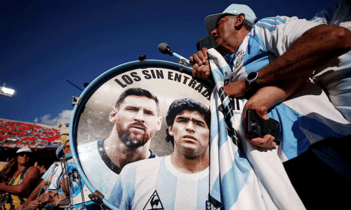 Argentina's war veterans urge fans to focus on football ahead of England match