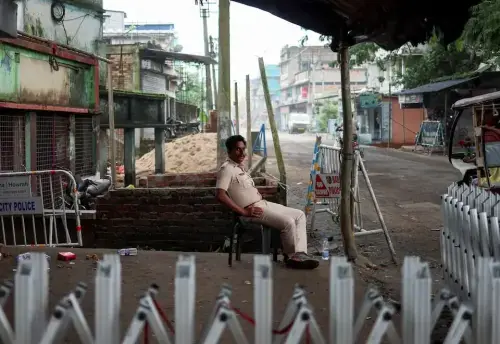 بھارت میں کمسن بچی زیادتی کے بعد قتل، خواتین کے تحفظ پر پھر سوالات