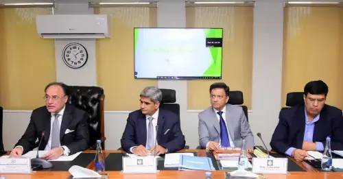 وزیرِ خزانہ کی زیرِ صدارت جینیاتی طور پر تبدیل شدہ مکئی کی تجارتی کاشت کی پالیسی کا پہلا جائزہ اجلاس
