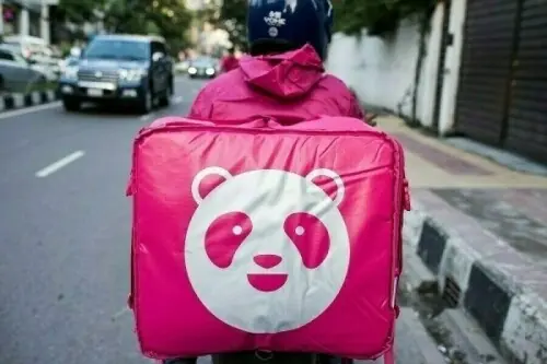 Foodpanda gives help centre full marks