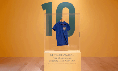 Pele's 1958 World Cup final shirt sells for $4.9 million