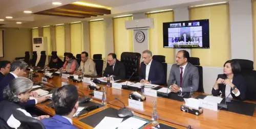 کارپوریٹ قرض مارکیٹ کے فروغ کے لیے سرمایہ مارکیٹ اصلاحات تیز کی جائیں، وزیر خزانہ