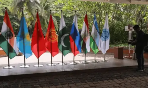 SCO border services chiefs deliberate on security challenges