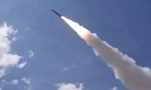 Bahrain, Kuwait report Iranian attacks Bahrain, Kuwait report Iranian attacks