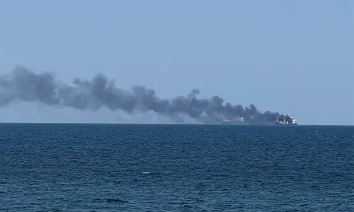 Vessel sinks a week after being struck by Russian fire