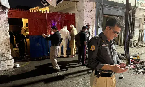 سوات: کبل پولیس اسٹیشن کے قریب خودکش دھماکہ، اہلکاروں سمیت 14 افراد شہید، 25 سے زائد زخمی