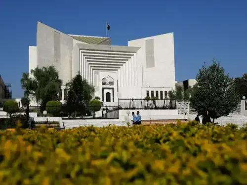 Failure to remove objections: SC dismisses large number of FBR petitions