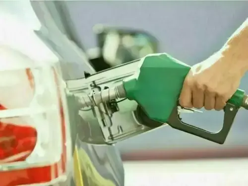 Petrol price cut by Rs4.08, HSD&rsquo;s by Rs2.45