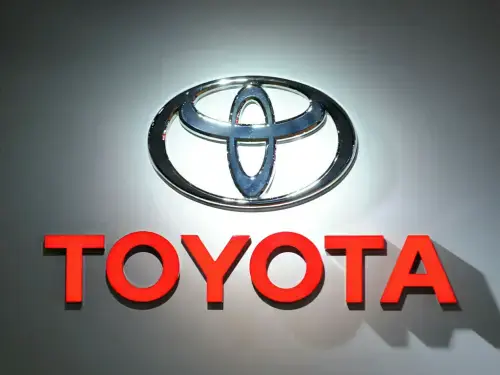 Toyota lifts annual forecast despite Q1 profit drop on weak China sales