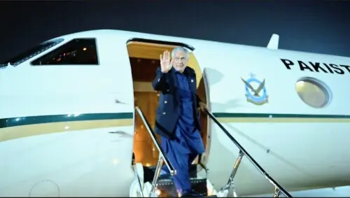 FM Dar departs for Jordan to attend ministerial meeting on Jerusalem