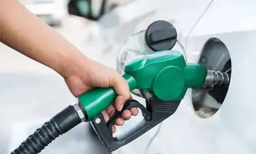 Petrol price cut by Rs3.39, HSD&rsquo;s by Rs4.07
