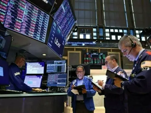 S&P 500, Dow at record highs on Mideast deal hopes