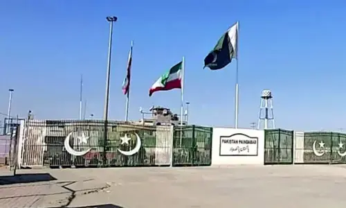 Islamabad, Tehran agree to open borders &lsquo;round-the-clock&rsquo;