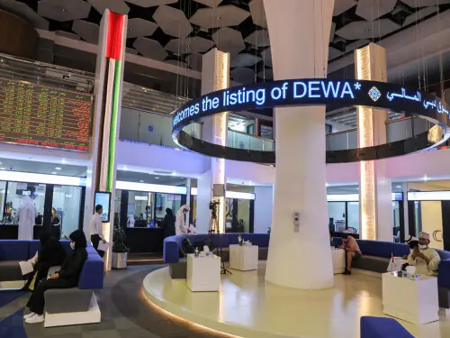 Most Gulf bourses in red as markets eye diplomacy