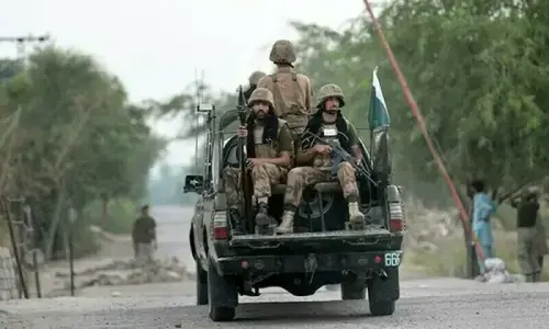 بلوچستان میں آپریشنز کے دوران 12 دہشت گرد ہلاک
