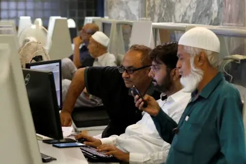 Selling returns to PSX, benchmark index down over 700 points