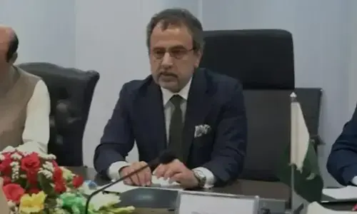 آٹو پالیسی حتمی شکل نہ دینے سے صنعت مشکلات کا شکار ہے، اویس لغاری