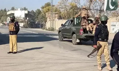 سیکیورٹی فورسز کی خیبر پختونخوا میں کارروائی، 10 دہشت گرد ہلاک، آئی ایس پی آر