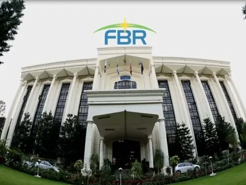 FBR seals &lsquo;clandestine cigarette-making unit in Chakwal