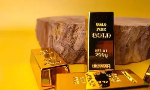 Gold pares losses as steady US PPI data strengthens rate-hold expectations