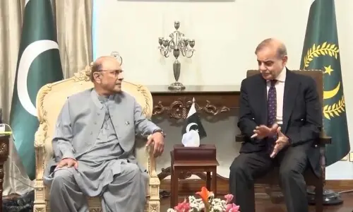 PM briefs President about Makkah Accord