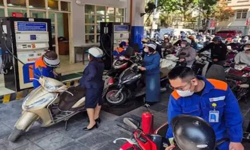 Foreign banks eye bigger Vietnam role as growth ambitions fuel funding crunch