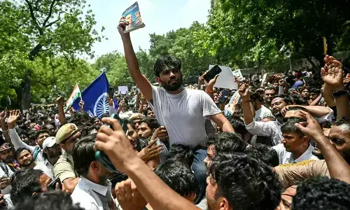 مودی کی بی جے پی نے نوجوانوں کے احتجاج کے چند ہفتے بعد سوشل میڈیا سربراہ تبدیل کردیا