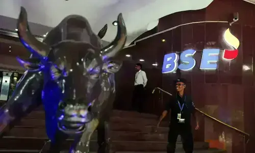 Indian shares extend losing run on fading hopes of Mideast peace deal