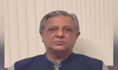 Govt to seek modifications to SC order on Imran&rsquo;s health: law minister