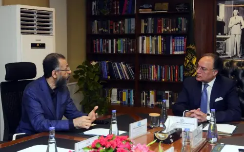 Aurangzeb, ICCD discuss boosting Pakistan’s halal exports Aurangzeb, ICCD discuss boosting Pakistan’s halal exports