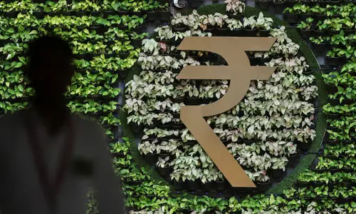 India's forex pile rises to six-month peak on sustained capital inflows