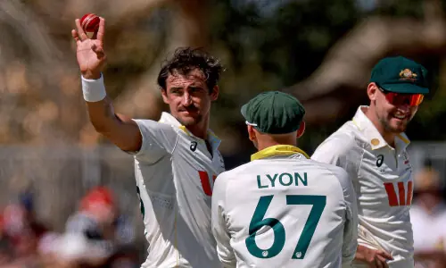 Lethal left-armers star as Australia take 101-run lead against Bangladesh in second test Lethal left-armers star as Australia take 101-run lead against Bangladesh in second test