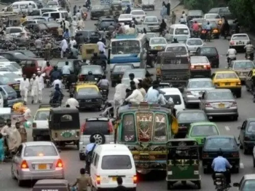 &lsquo;Crippling traffic jams plague Karachiites&rsquo;