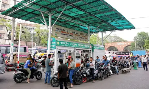 Bangladesh gas crisis hits factories, homes and transport