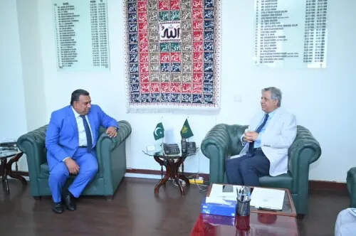 Pakistan offers Bangladesh cooperation on legal reforms, digital justice