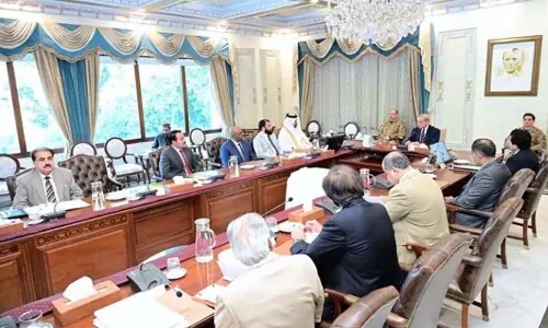 PM welcomes rising Qatari investment interest