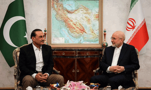 Pakistan and Iran made 'significant progress' in talks on conflict, Naqvi says