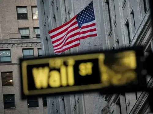 Wall St recovers as tech bounces back before Nvidia results