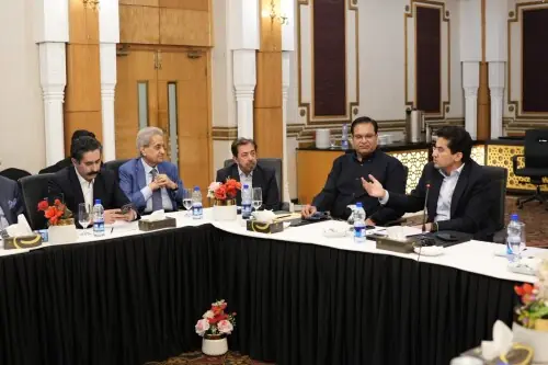 Govt mulls replacing gas subsidy slabs with single price