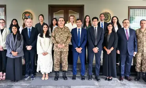 فیلڈ مارشل عاصم منیر کی ہارورڈ طلبہ سے ملاقات، تعلیم اور کاروباری سرگرمیوں کی اہمیت پر زور