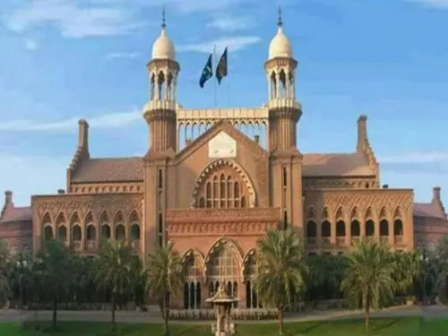 Private cooperative societies: LHC bars ACD from any action against members