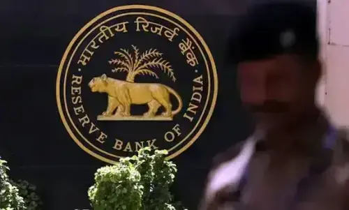 RBI back to rupee's rescue to counter oil, Fed headwinds; steps into swaps too