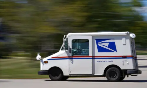 US postal whistleblower warns ballot system could disrupt midterms US postal whistleblower warns ballot system could disrupt midterms